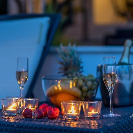 House Oliva With Private Pool And Large Garden Villa Stari Grad  Ngoại thất bức ảnh