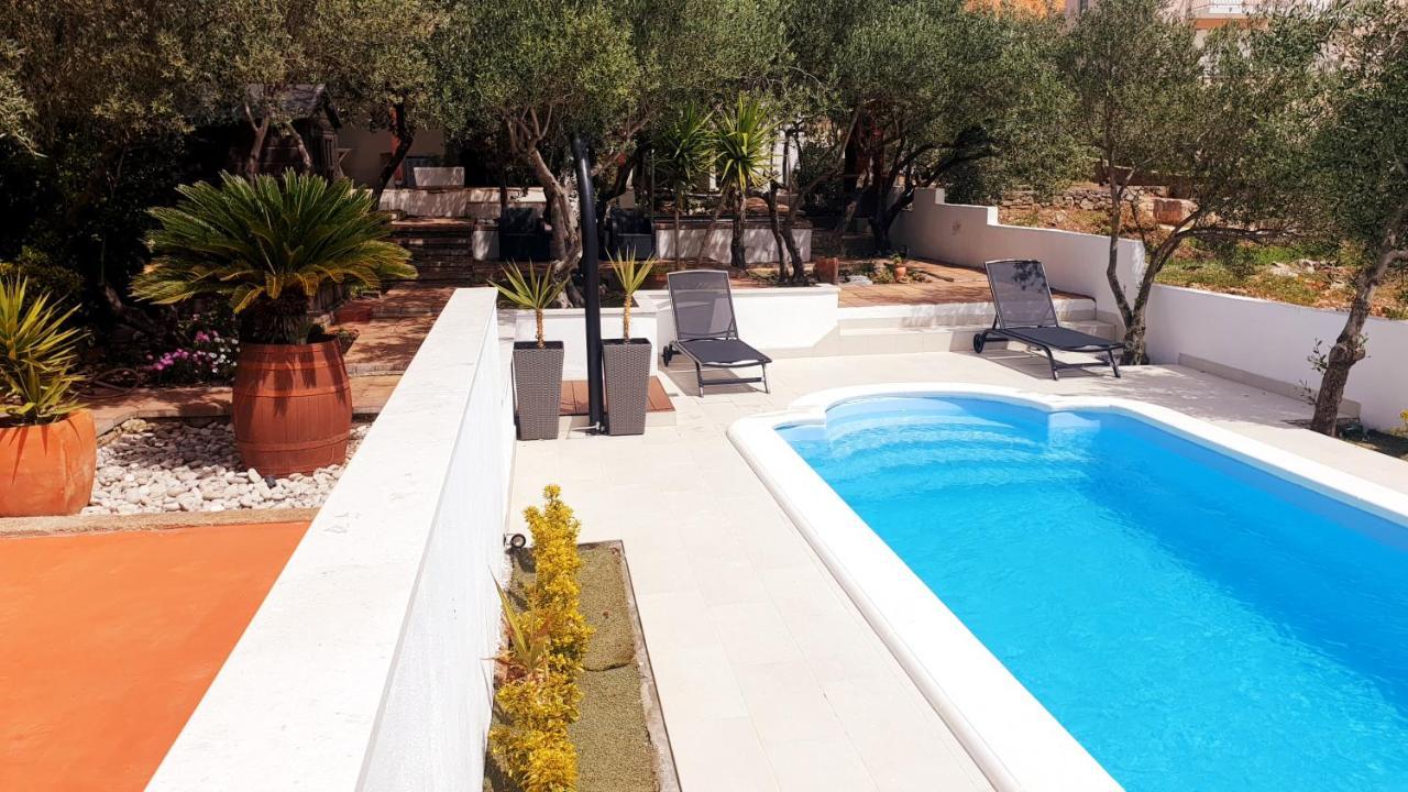 House Oliva With Private Pool And Large Garden Villa Stari Grad  Ngoại thất bức ảnh