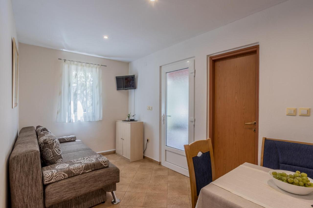 House Oliva With Private Pool And Large Garden Villa Stari Grad  Ngoại thất bức ảnh